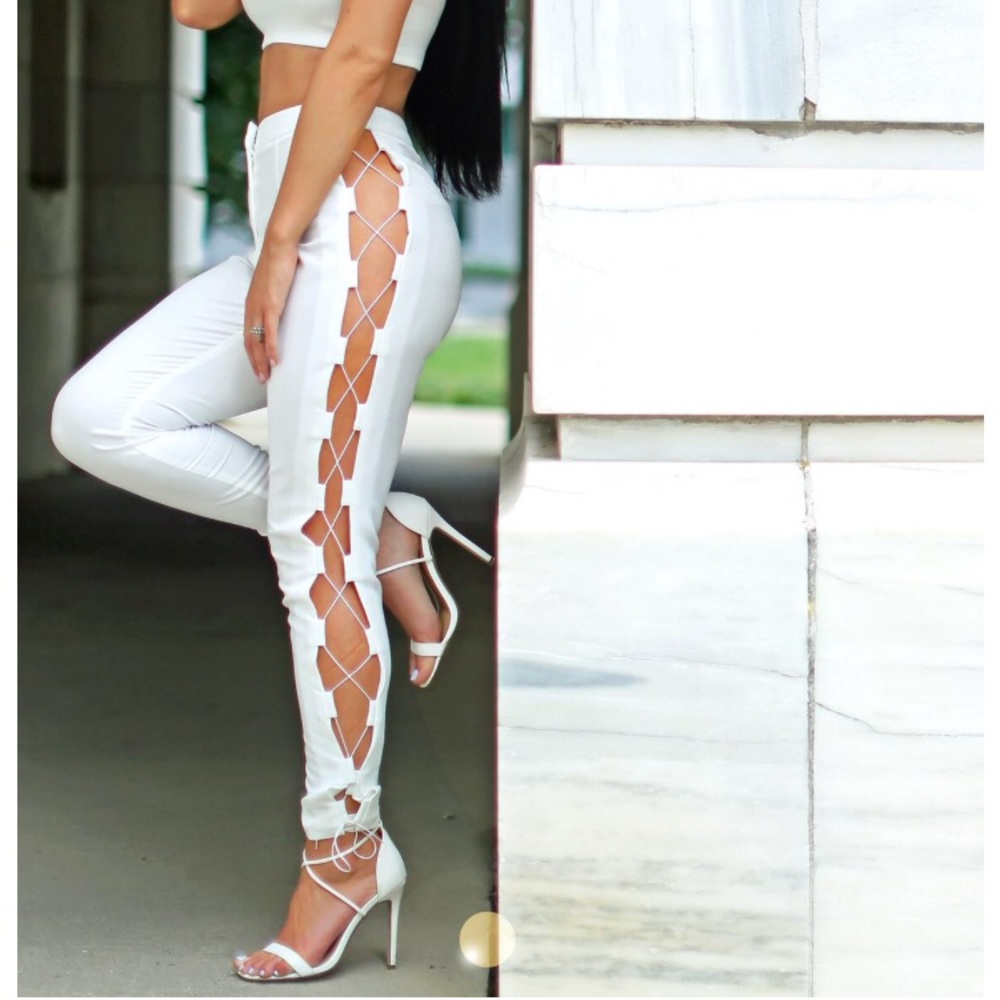 NWT Carli Babel X Missguided white pants